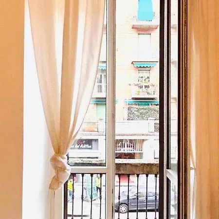 Center Navigli Flats Διαμέρισμα
